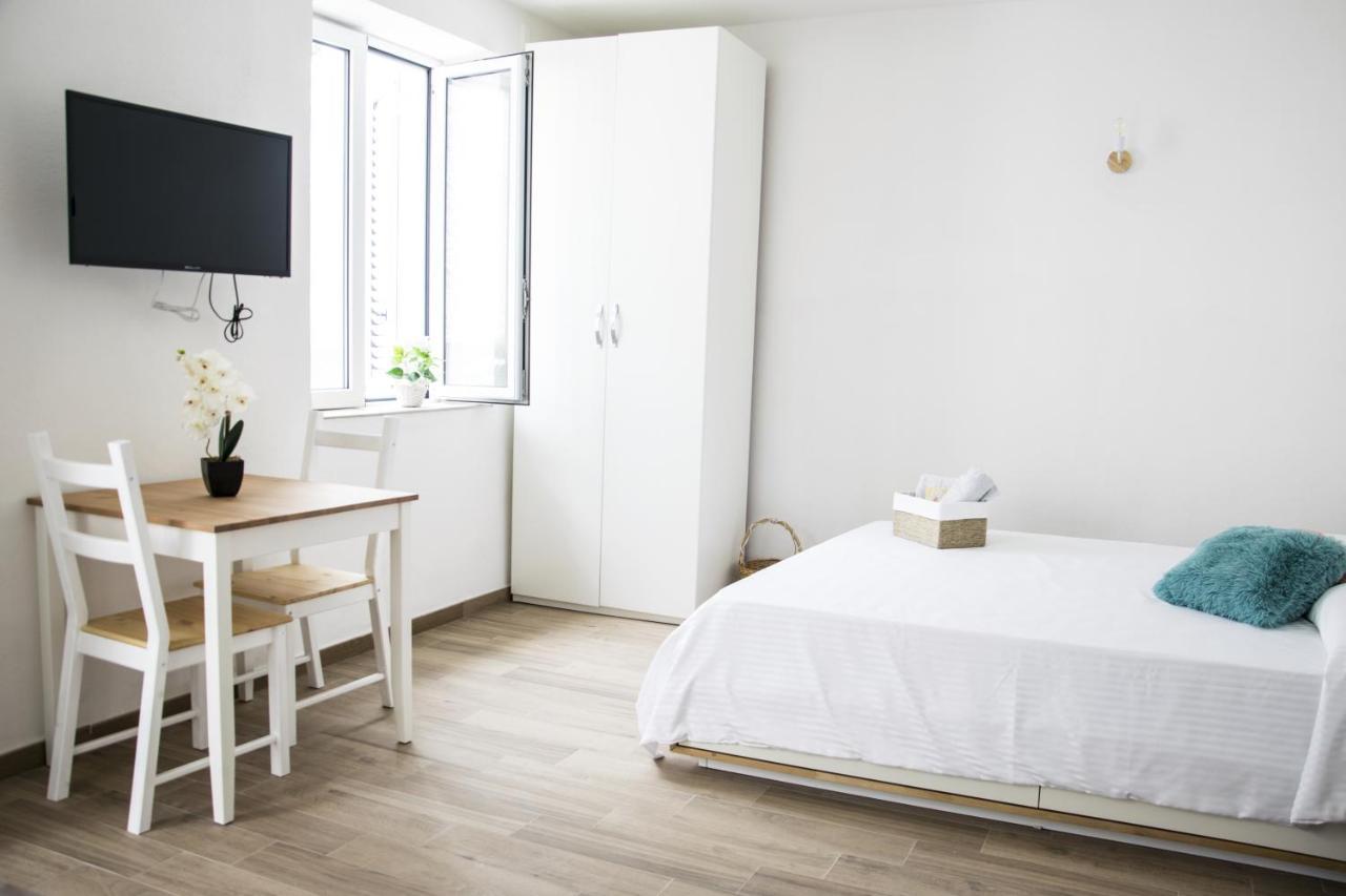 Porcavilla B&B ايسكيا المظهر الخارجي الصورة